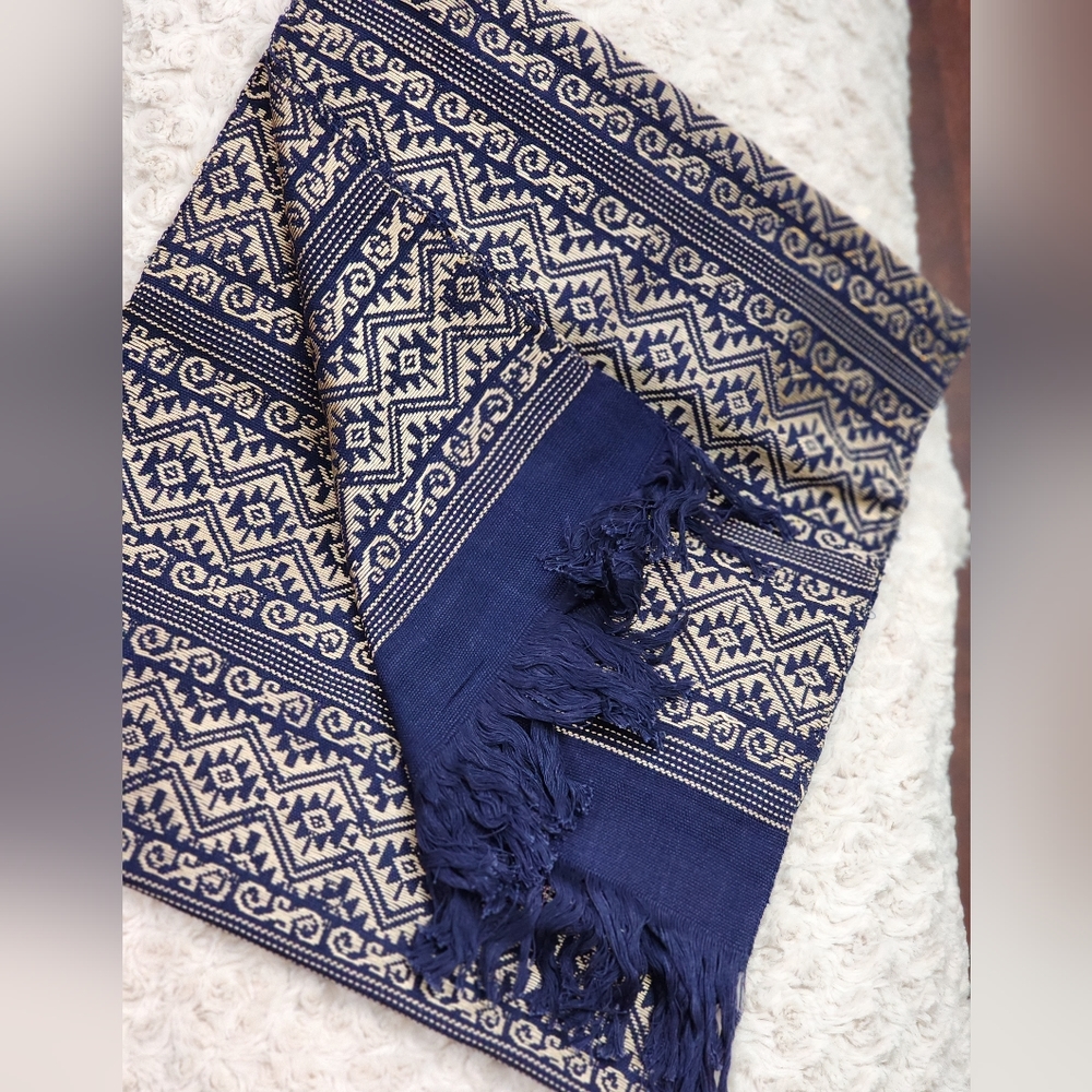 Table-runner